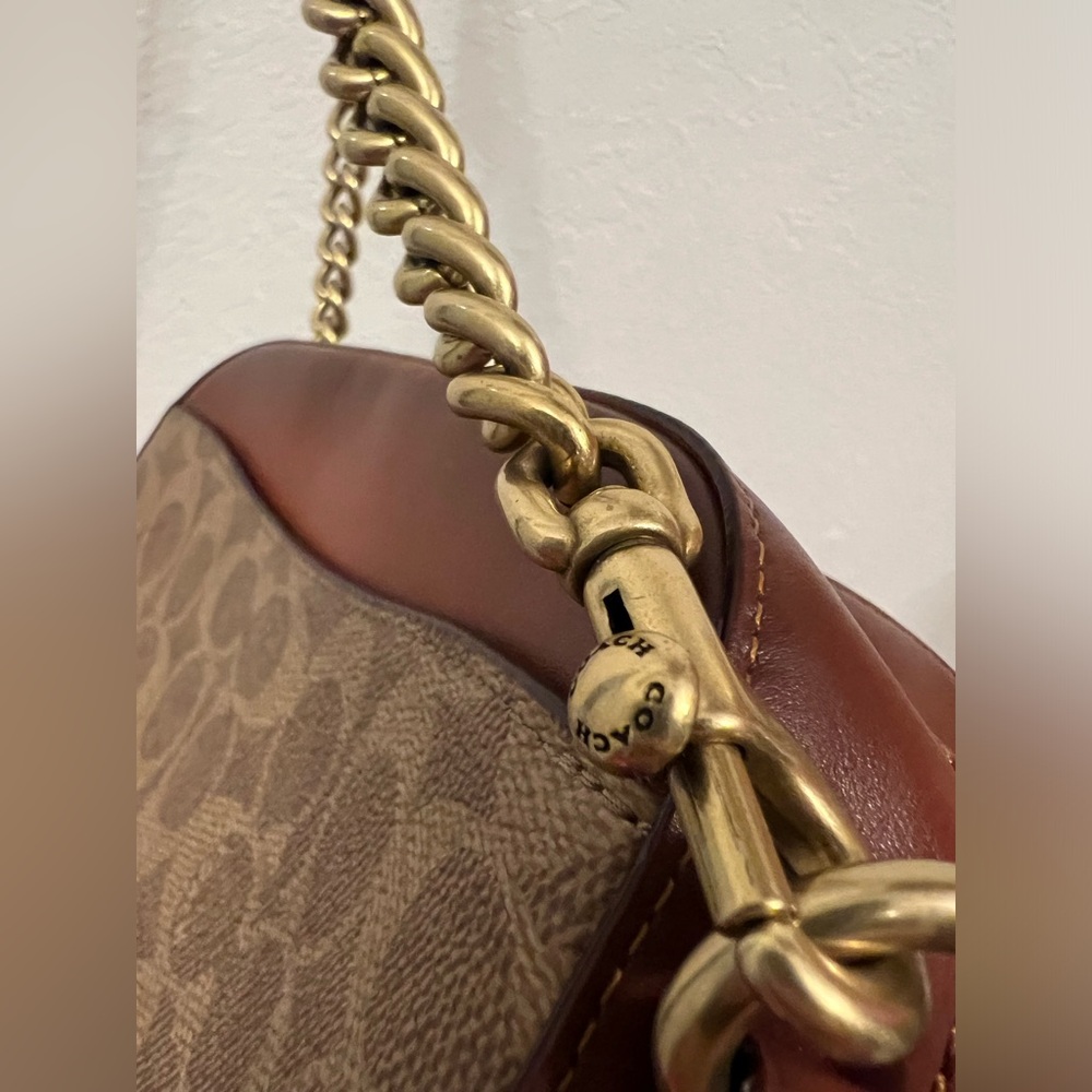 Coach Bag - Picture 11 of 15
